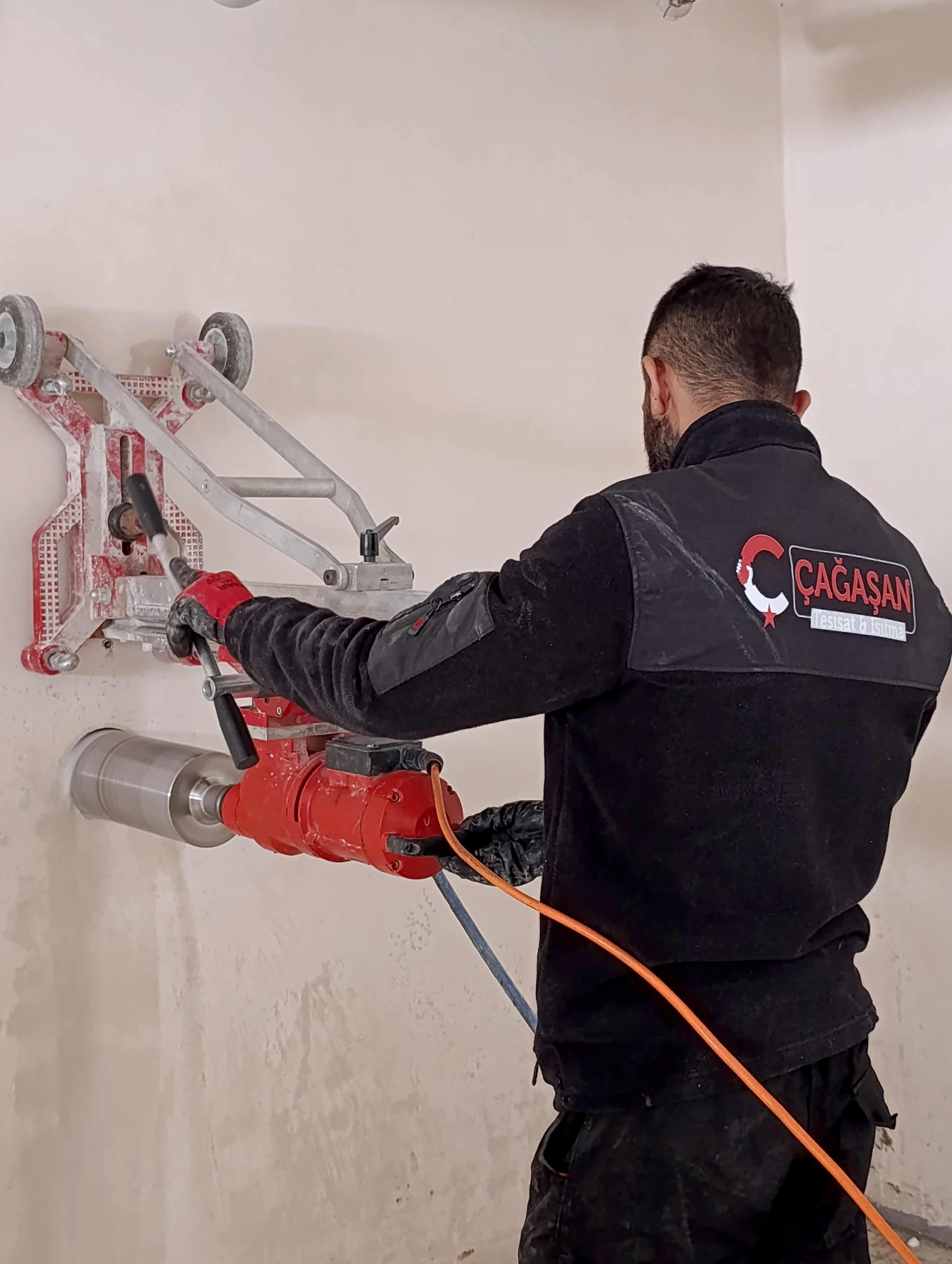 Karot Deliği |  Çağaşan Konya Tesisat ve Isıtma 
